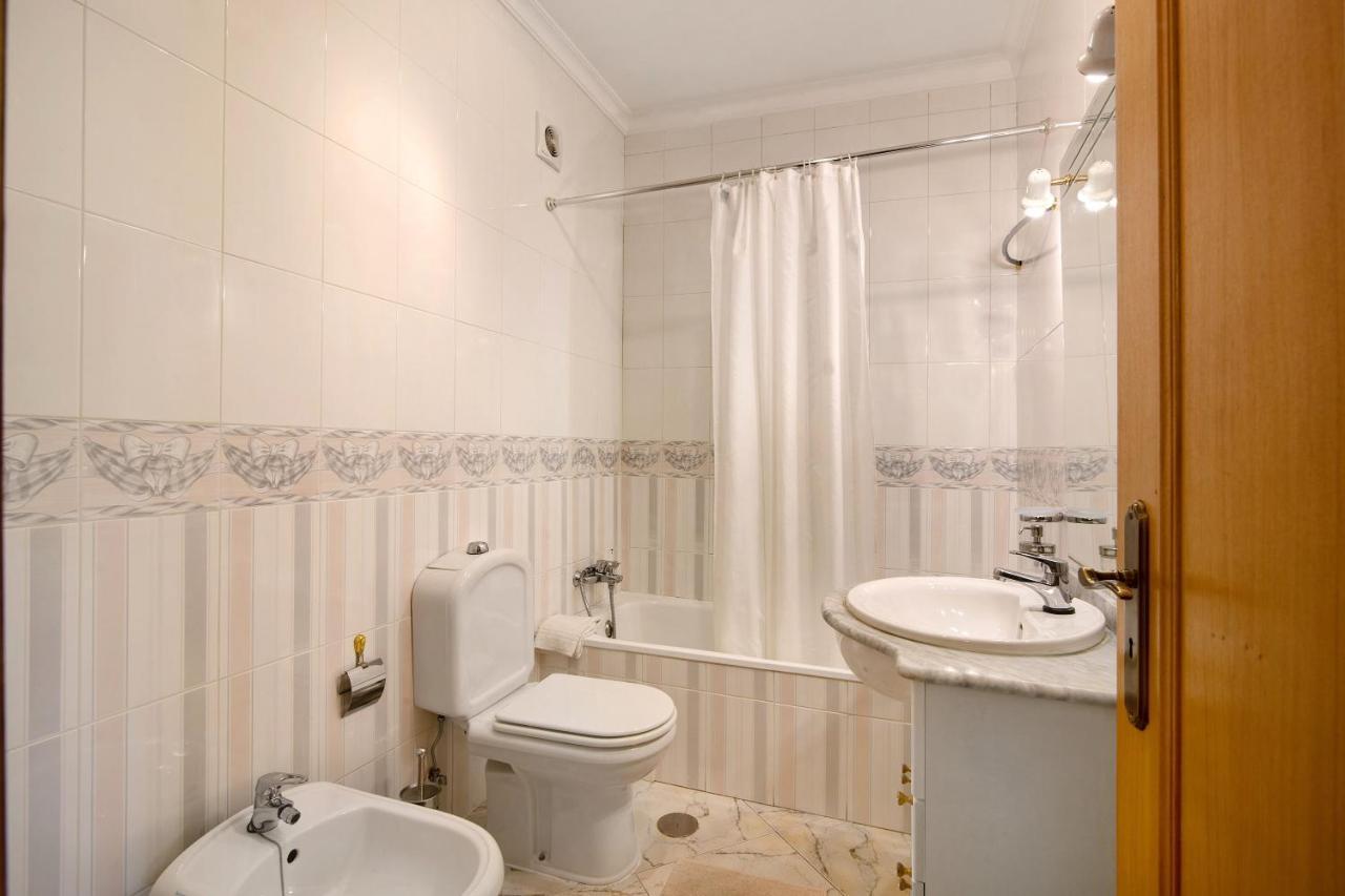 Columbus Beach Apartment Quarteira Eksteriør billede