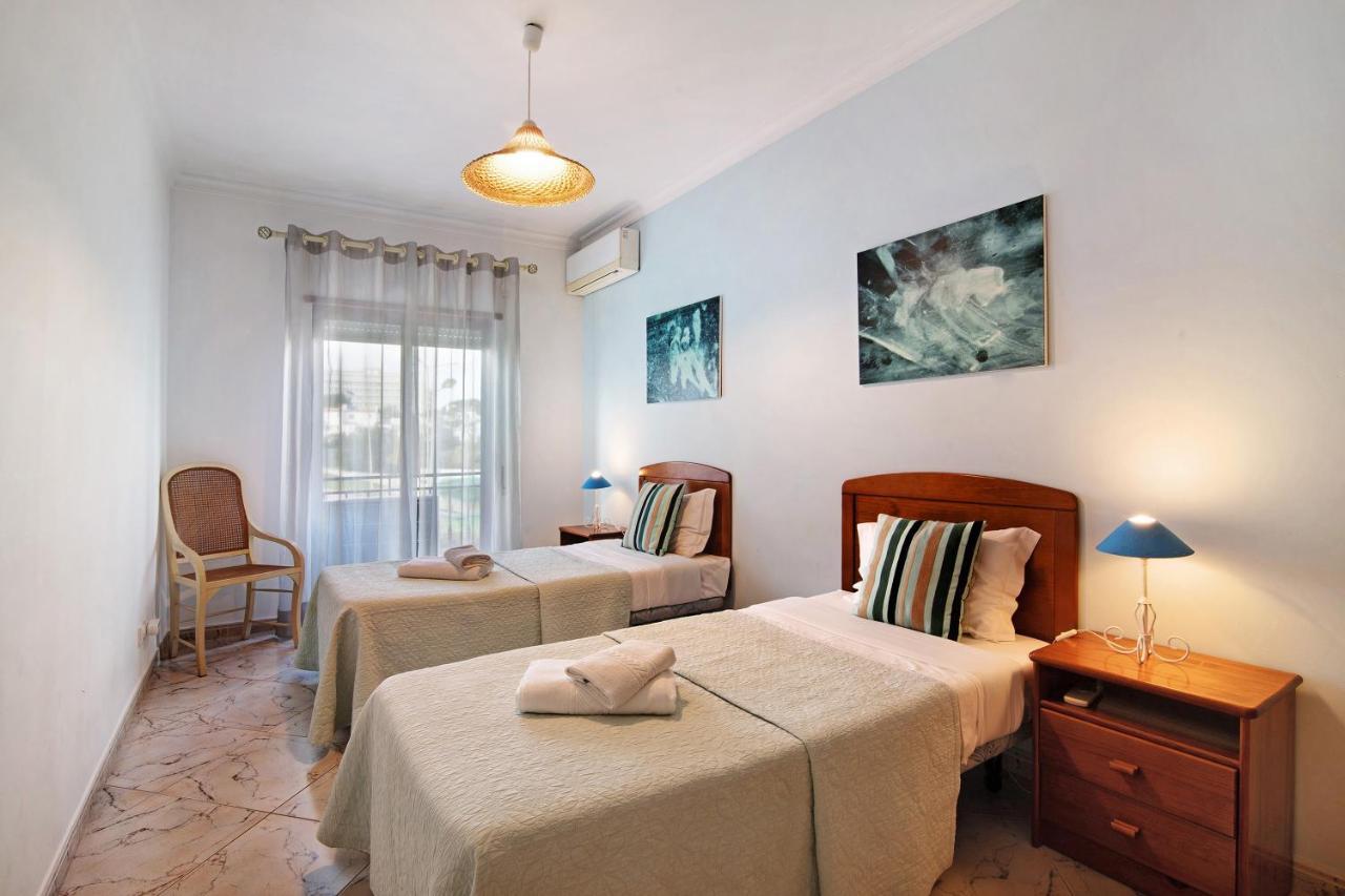 Columbus Beach Apartment Quarteira Eksteriør billede